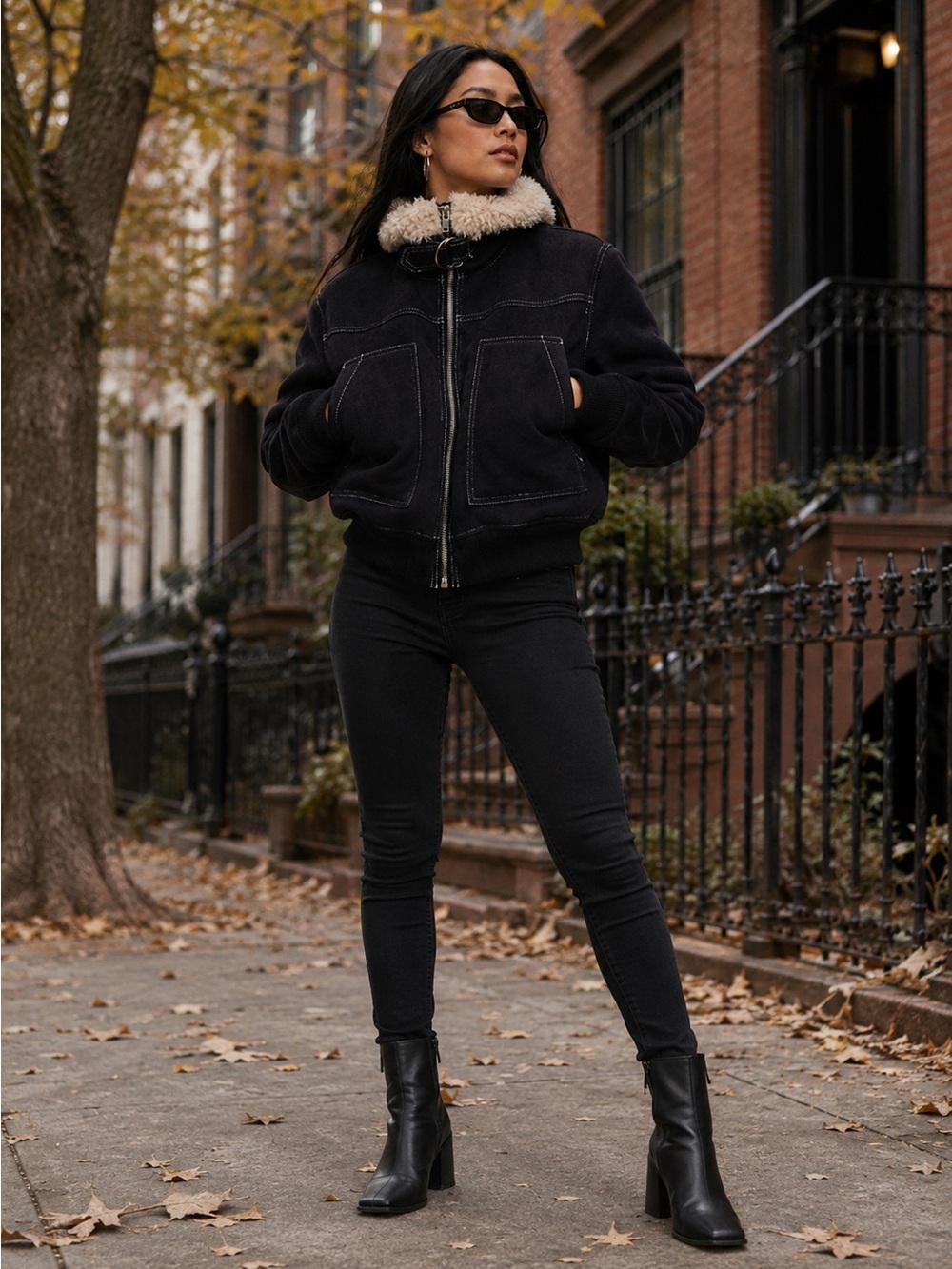 BDG Urban Outfitters Faux Suede Sherpa Lined Cropped Bomber Jacket Black M
